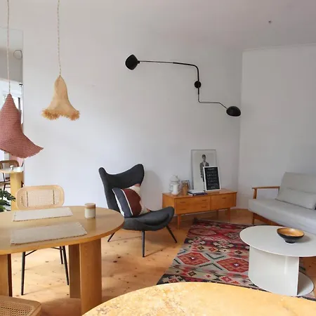 Peaceful Bohemian Apartment - Best Location Tbilisi Exterior photo